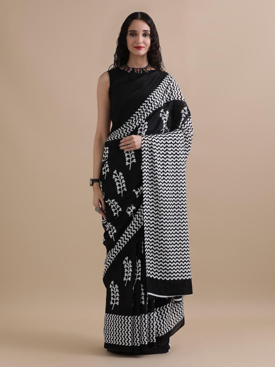 Black Cotton Saree with White Leaf Motifs & Wave Border