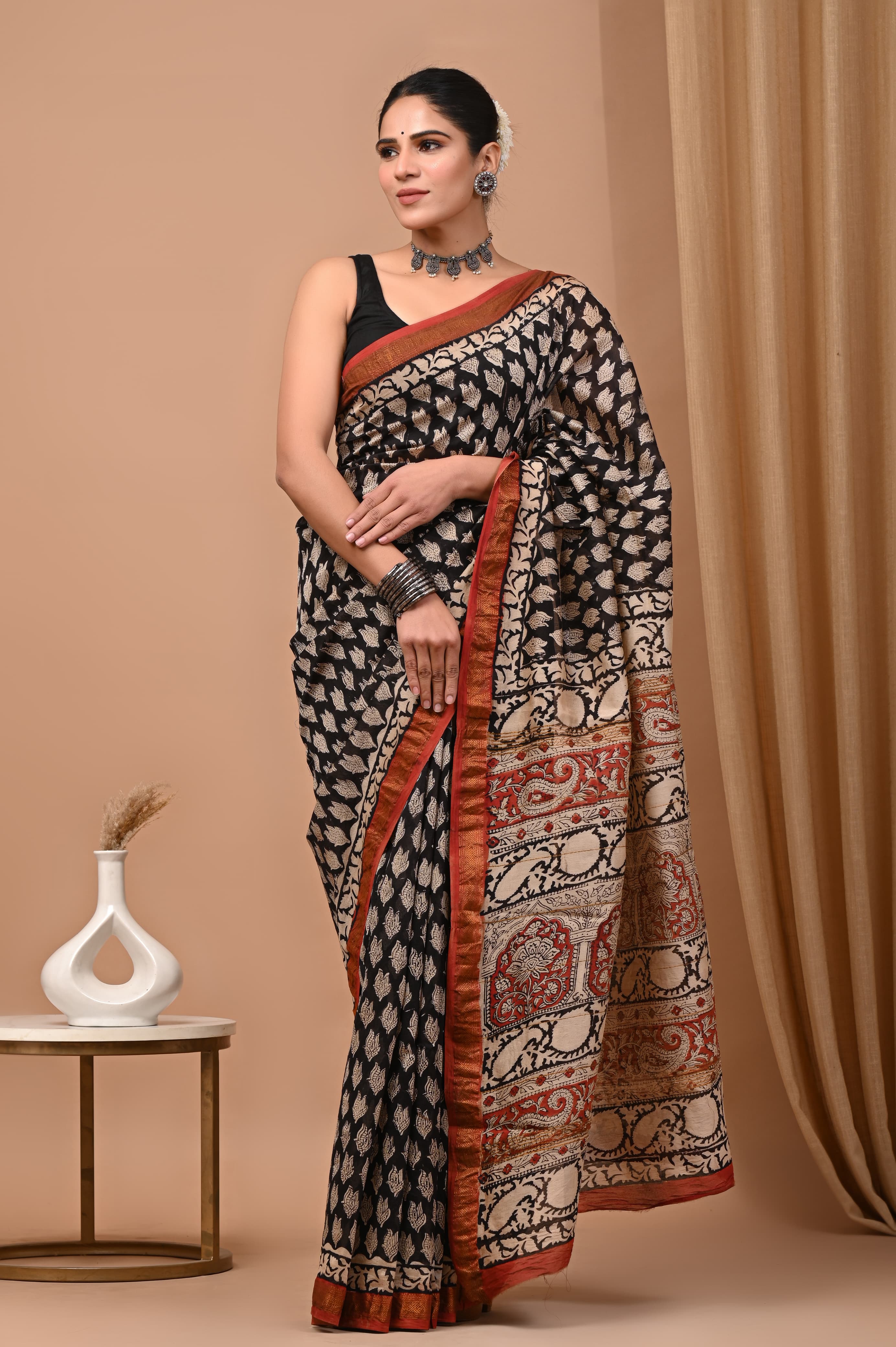 Black & Rust Maheshwari Silk Saree with Intricate Pallu